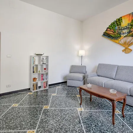3 Bedroom Nice Apartment In Rapallo Apartment