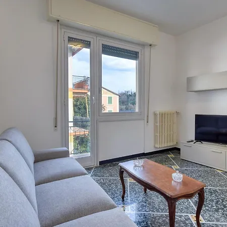 3 Bedroom Nice Apartment In Rapallo