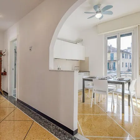3 Bedroom Nice Apartment In Rapallo شقة *