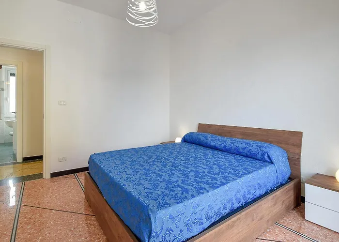 3 Bedroom Gorgeous In Διαμέρισμα *